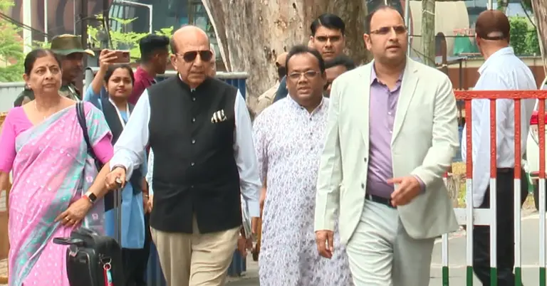 কায় নিযুক্ত ভারতীয় হাইকমিশনার দিনেশ ত্রিবেদী
